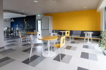 B&B Frankfurt-Airport - 21