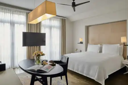 The Mercer - 49