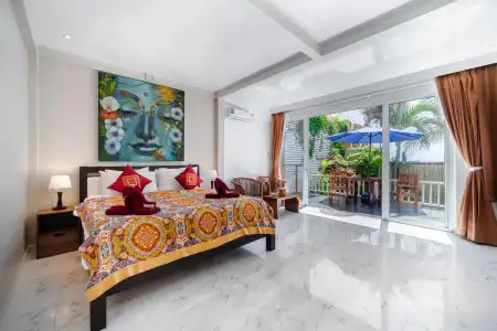 Crystal Bay Beach Resort - 0