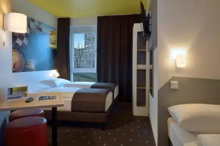 B&B Stuttgart-Zuffenhausen - 24