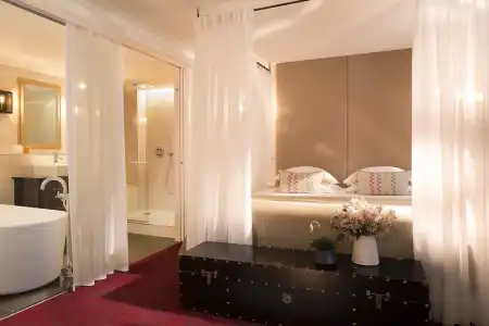 Hôtel Moliere - 74