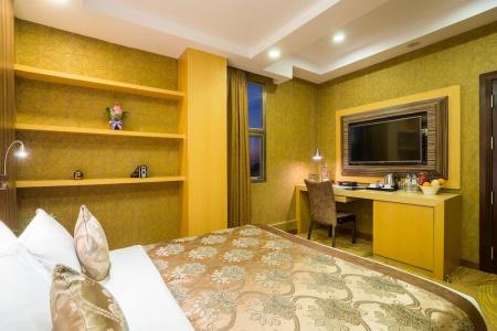Best Western Chinatown - 69