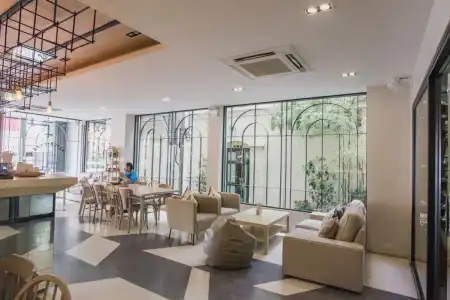 Issara by d Hostel - 1