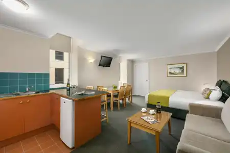 Hobart Waterfront Apartments - 10