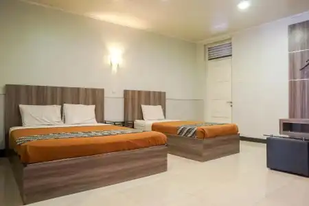 Airlangga - 12