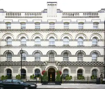 Gem Langham Court - 0