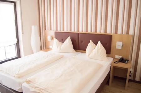 Restaurant Zum Schwan - 43