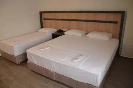 Piyes Otel - 65