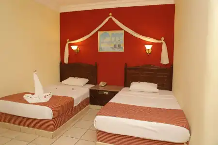Aladdin Beach Resort - 6