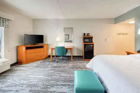 Hampton Inn Wilmington - University Area/Smith Creek Station - 36