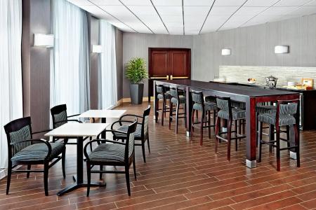 Sheraton Montreal Airport - 23