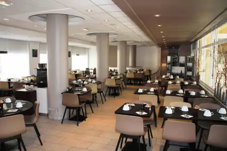 Novotel Paris Vaugirard Montparnasse - 25