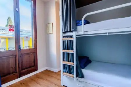 Factory Hostels Barcelona - 26