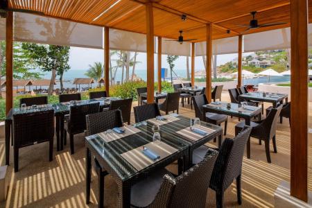 The Ritz-Carlton, - 15