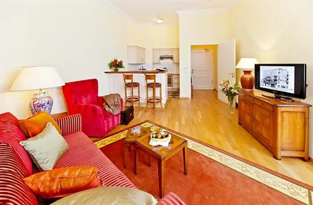 Louisa's Place - 124