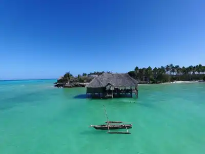 Reef & Beach Resort - Spa Jambiani - 17