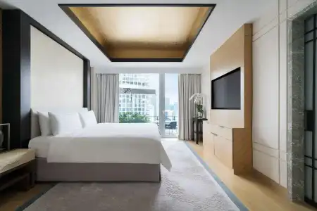 Shangri-La - 114