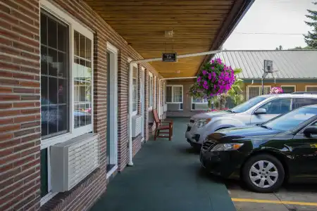 Courtesy Inn Downtown Eugene - 10