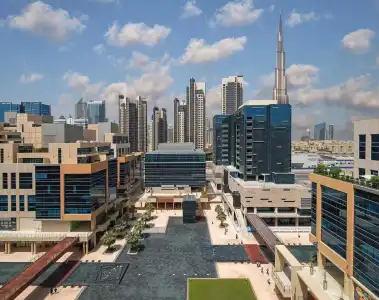 Double Tree by Hilton Dubai Business Bay - 2