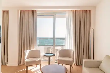Grecian Sands - 237