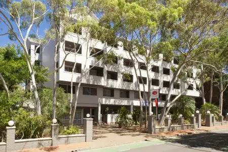 Metro Aspire, Sydney - 18