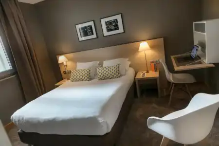 Hôtel de France - 49
