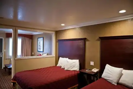Budget Inn Anaheim - 27
