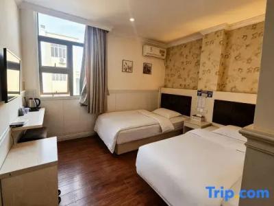 Meet Youth Hostel - 22