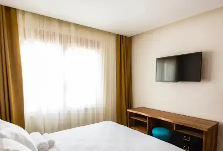 Waikiki Apartments - 82