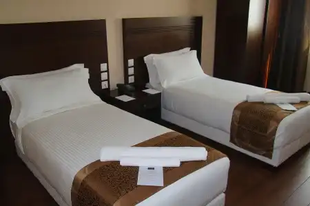 Central Tana - 6