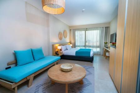 Redcon Suites - 334
