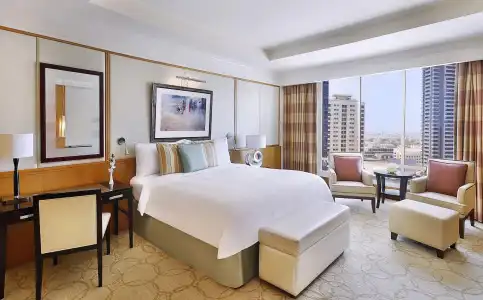 The Ritz-Carlton Executive Residences - 4
