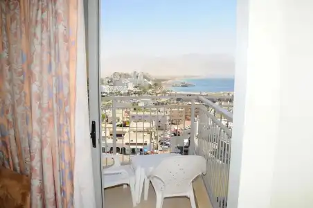 Adi Eilat - 22