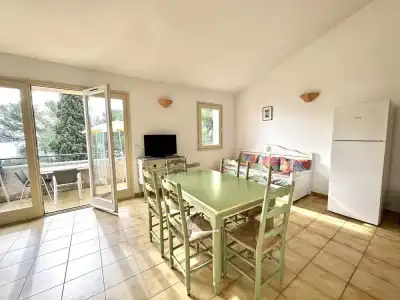 Le Provençal - 124
