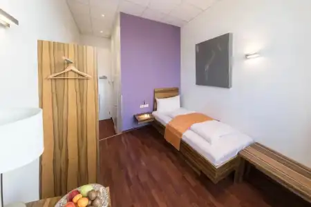 AMH Airport-Messe-Hotel - 30