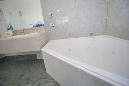 Legends Motel - 45
