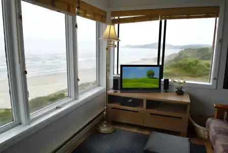 Inn at Nye Beach - 5