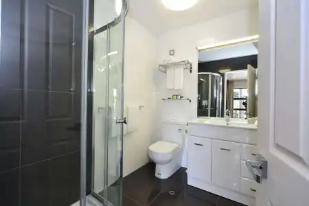 Best Western Ellerslie International - 79