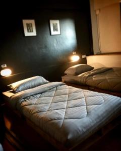 84 Gallery - 19
