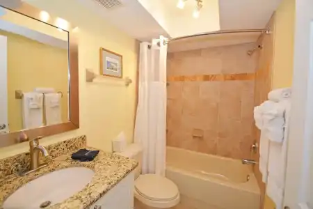Westwinds Waterfront Resort - 39