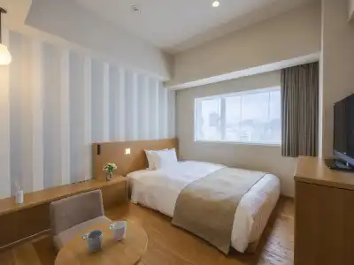 Clover Asoke - 8