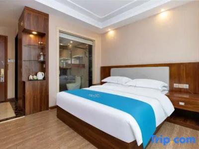 Guangzhou Helong - 35