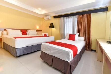 RedDoorz Plus near Mall Bali Galeria 2 (ex. Sylvia Bali Suite Residence) - 16