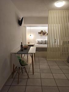 Sea View Apartments & Studios - 83