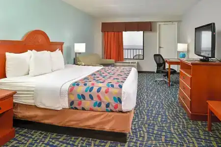 Best Western Plus Chesapeake Bay-Norfolk - 69