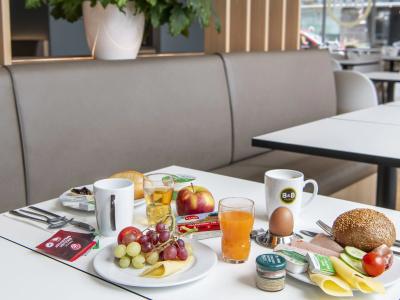 B&B Nürnberg-Hbf - 13