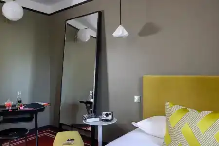 L'Hôtel - Face au Château - Boutique Hôtel et Séminaires - 94