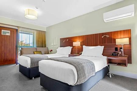 Holiday Inn Queenstown Frankton Road by IHG - 82