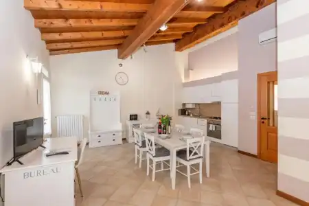 Bertoletta Village Apartments - 37