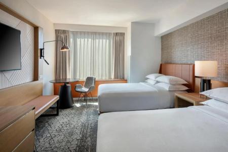 Sheraton Boston, a Marriott - 3
